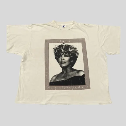 HMDD praying hands graphic oversized white T-shirt featuring expressive black and pink artwork and relaxed streetwear styling.